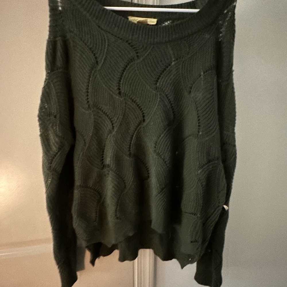 Urban Outfitters Green Crew Neck Sweater with Textural Pattern